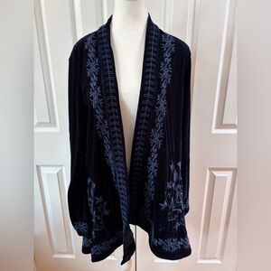 Time for Me Navy Embroidered Velvet Cardigan/Kimono Size L